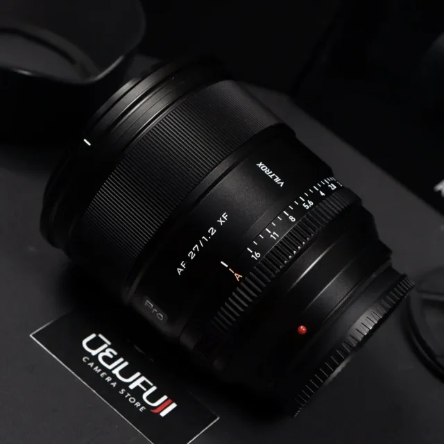 VILTROX 27mm F1.2 Pro