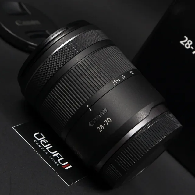 RF28-70mm F2.8 IS STM