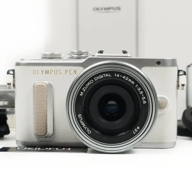 Olympus EPL8 Kit 15-45mm
