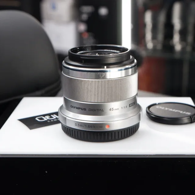 Zuiko 45mm F1.8