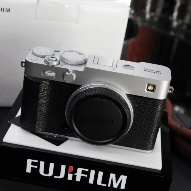 Fujifilm XE5