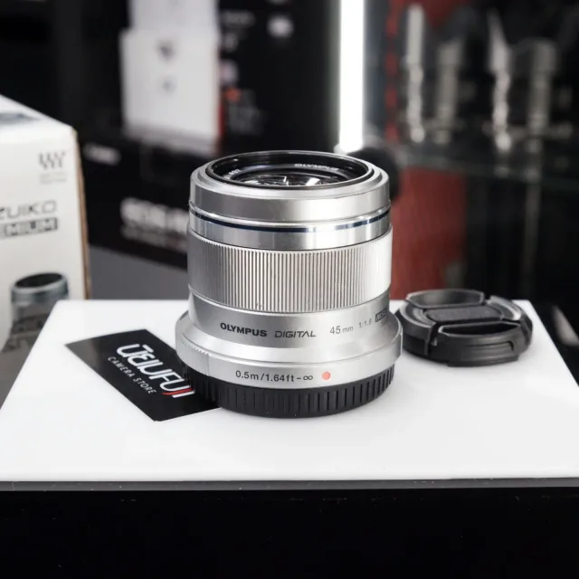 Zuiko 45mm F1.8