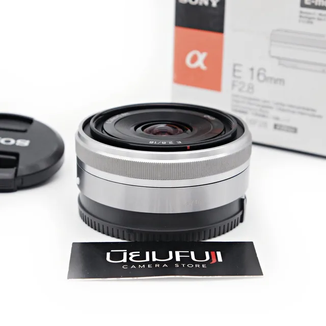 E16mm F2.8