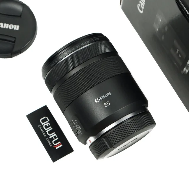 RF85mm F2 Macro IS STM